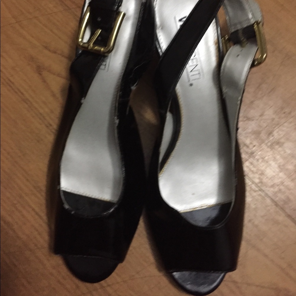 Black shoes